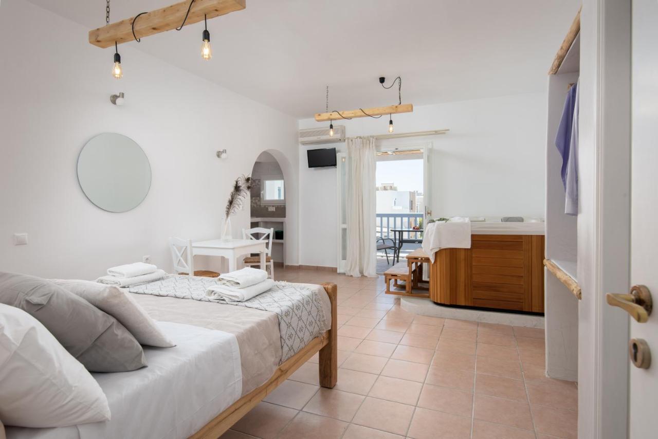 Aqua Naxos Apartments & Suites Agios Prokopios  Esterno foto