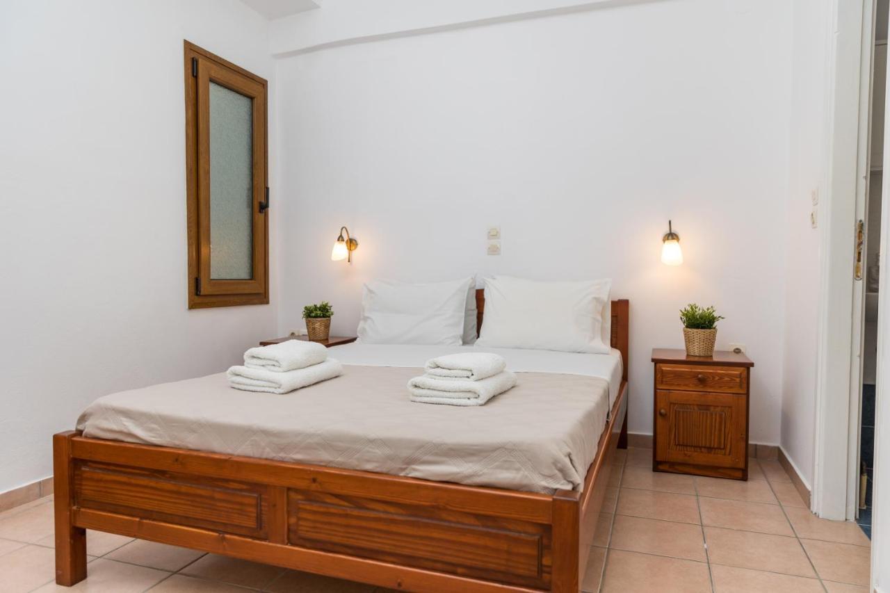 Aqua Naxos Apartments & Suites Agios Prokopios  Esterno foto
