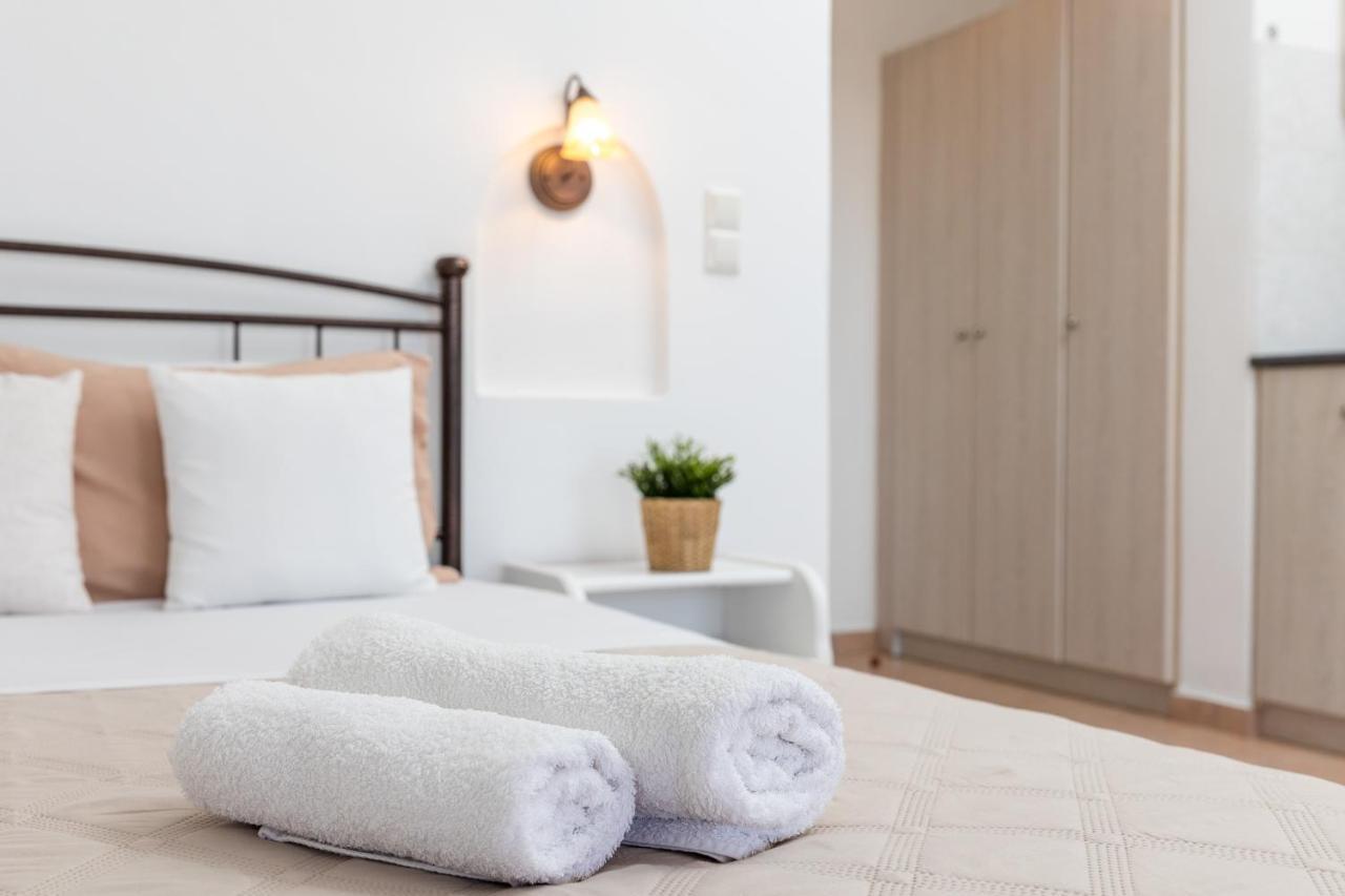 Aqua Naxos Apartments & Suites Agios Prokopios  Esterno foto